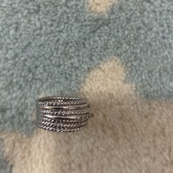 David Yurman Crossover Ring - Picture 8 of 11